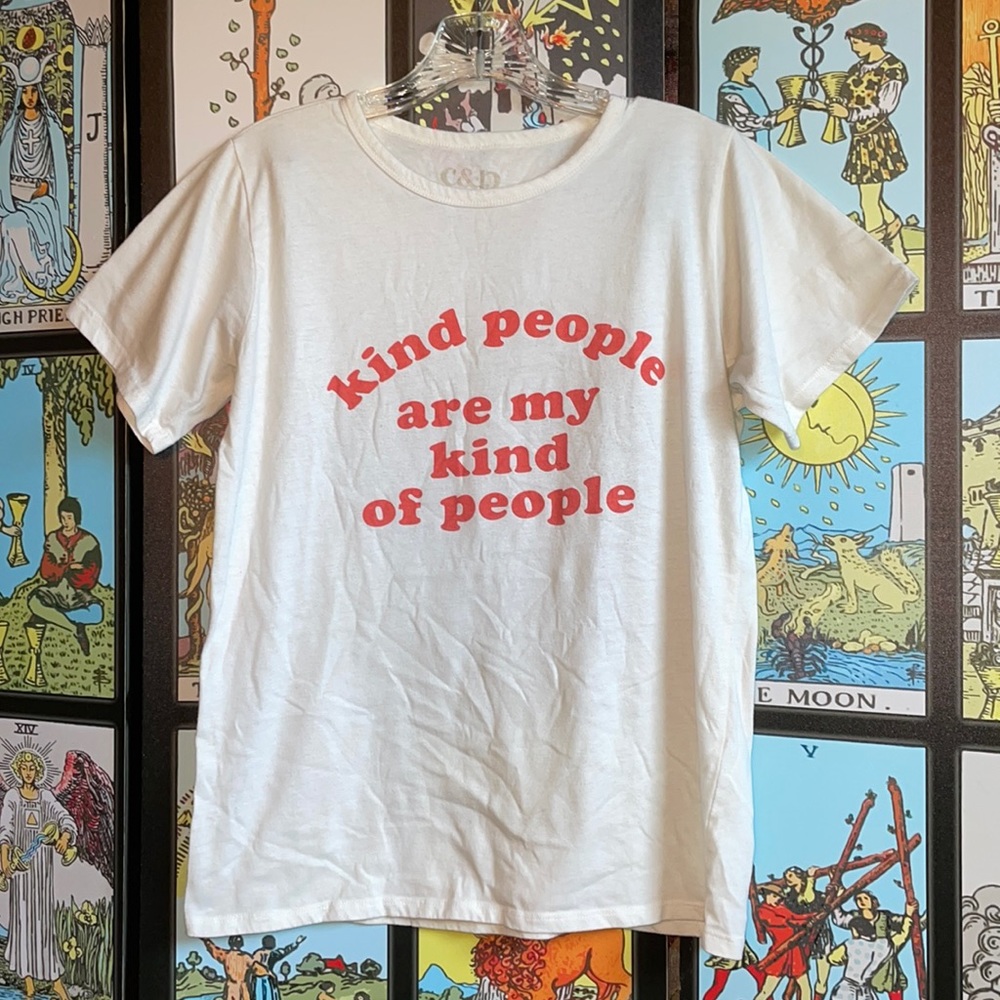 🌹 ‘Kind’ Tee 🌹